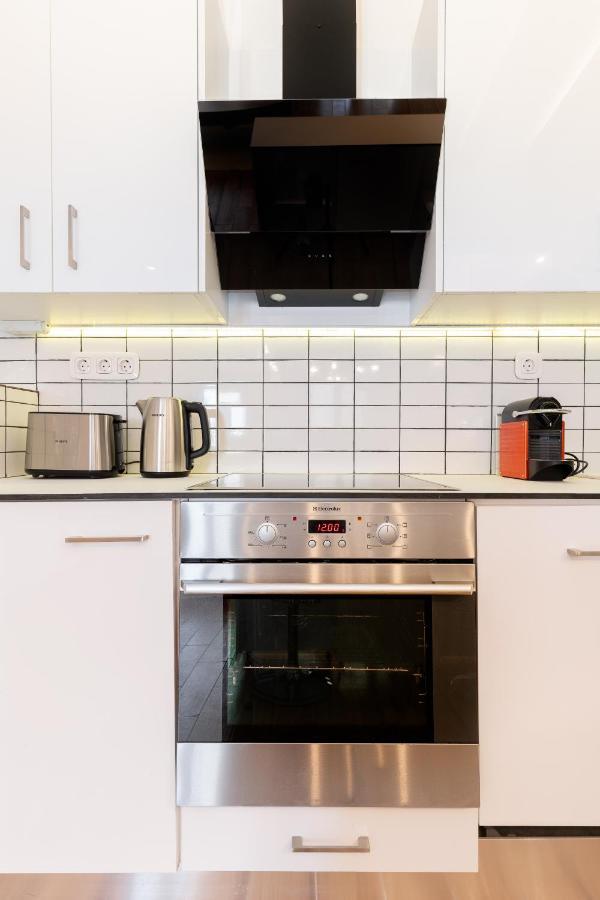 Modern Apartment, Short Walk To Acropolis Sites Athens Ngoại thất bức ảnh
